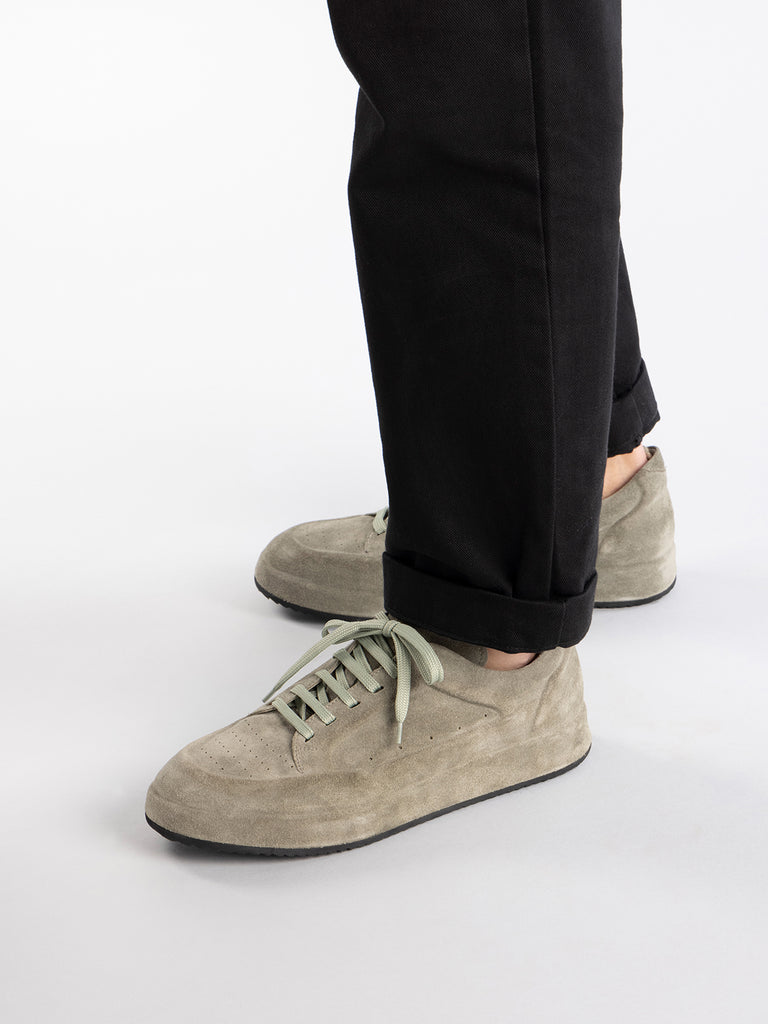 ACE 016 - Green Suede Sneakers