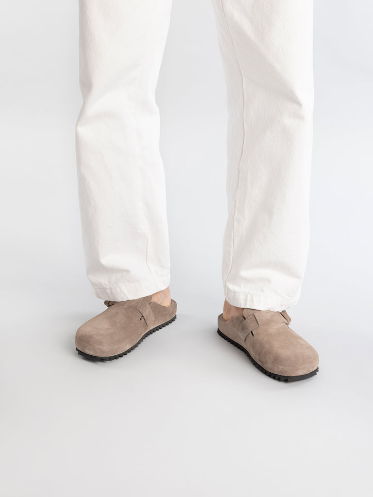 AGORÀ 004 - Grey Suede slippers