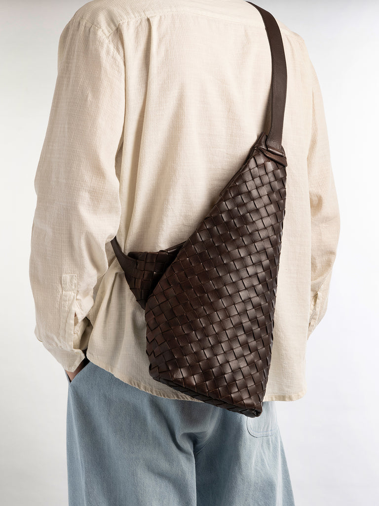 ARMOR 05 - Brown Woven Leather Backpack