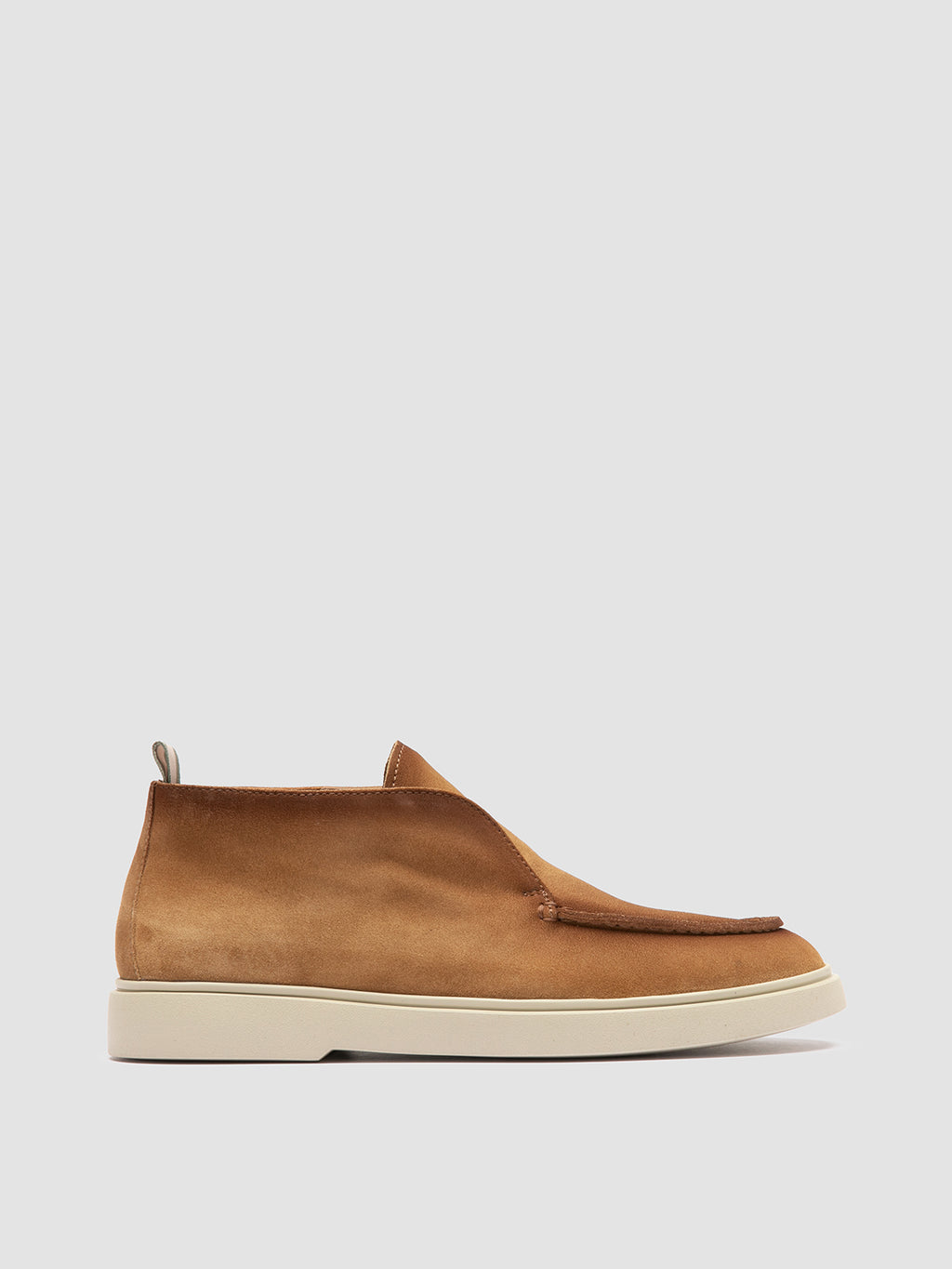 BONES 102 - Beige Suede Chukka Boots