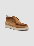 BONES 102 - Beige Suede Chukka Boots