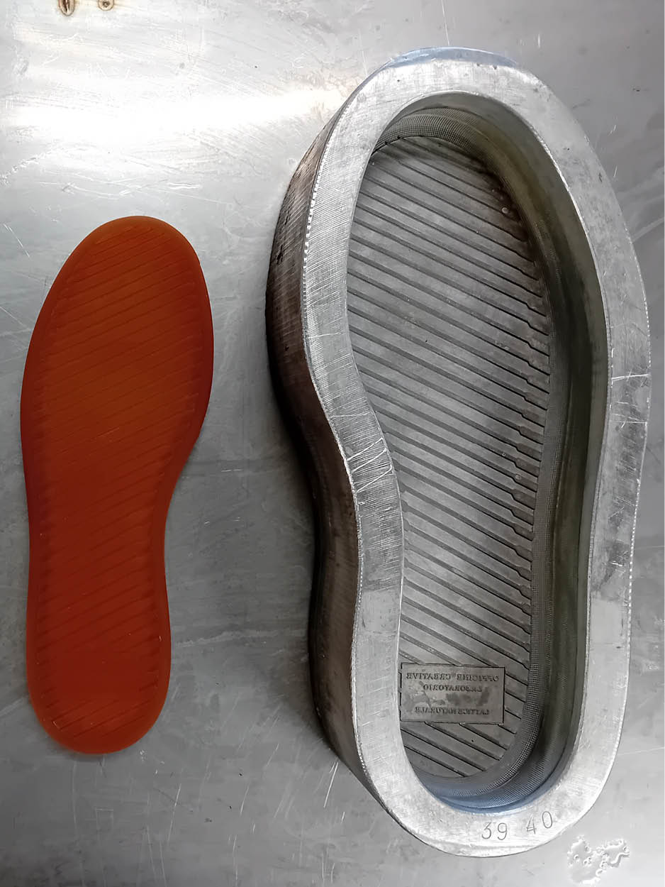 Officine Creative - Rubber soles crafting process