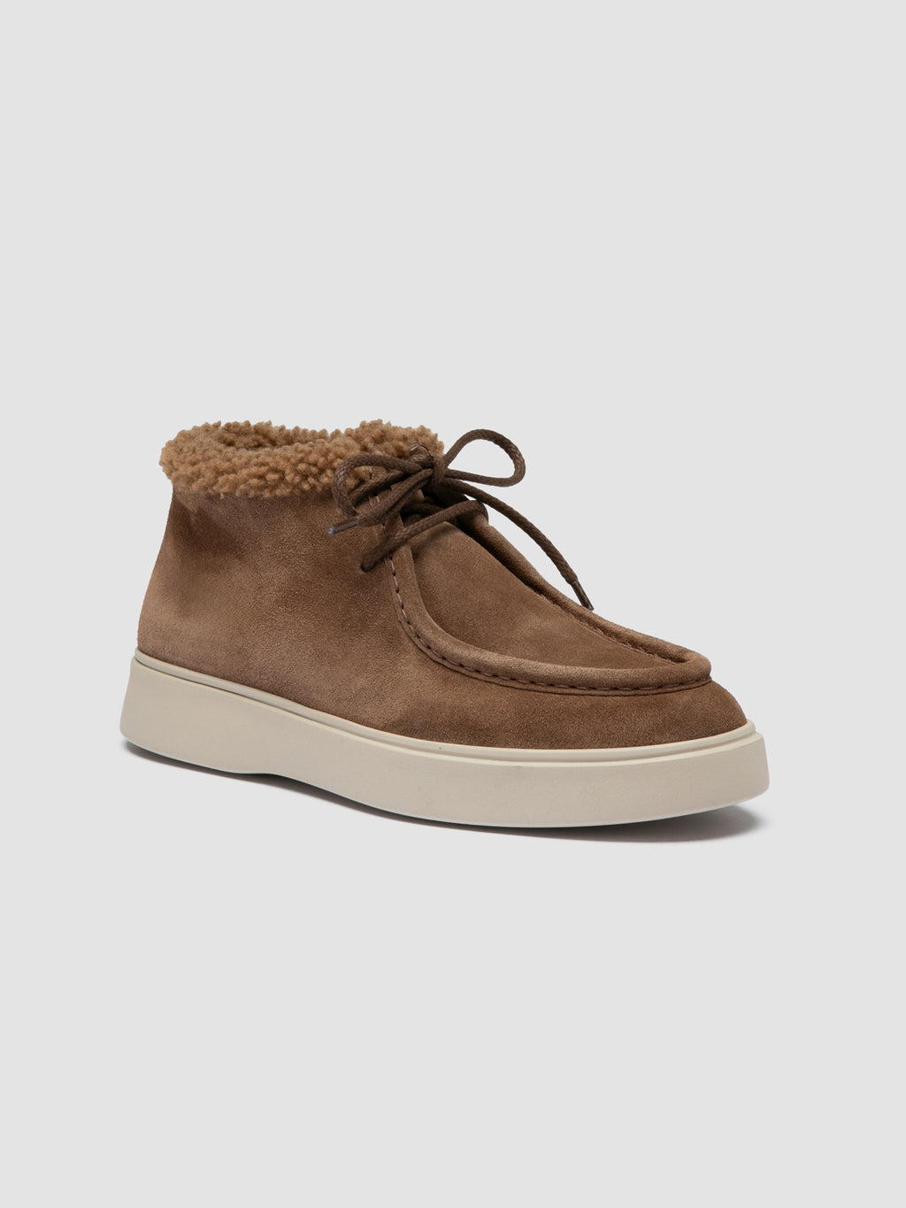 FRAME 110 - Beige Suede Chukka Boots - image 3,side view