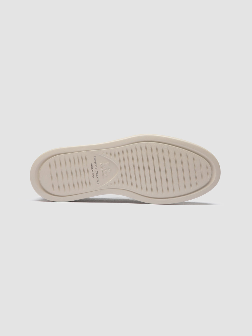 FRAME 110 - Beige Suede Chukka Boots - image 5,side view