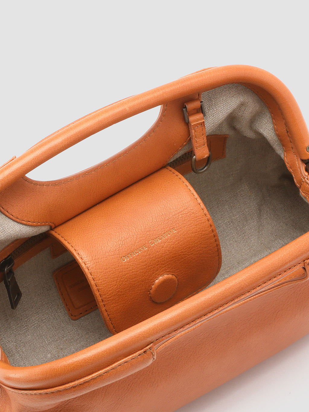 HELEN 02 - orangefarbene Leder-Clutch-Tasche