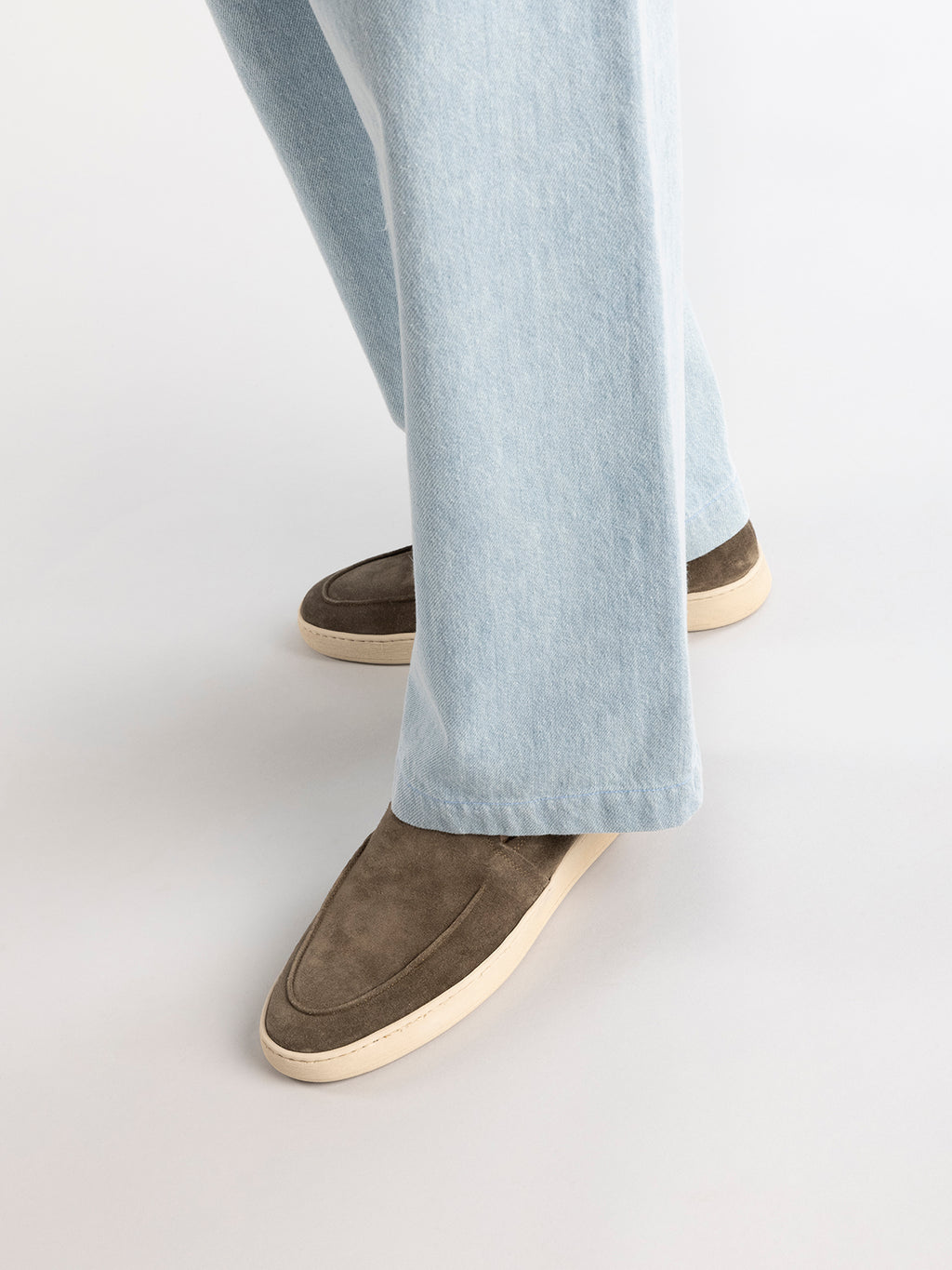 HERBIE 006 - Brown Suede Loafers