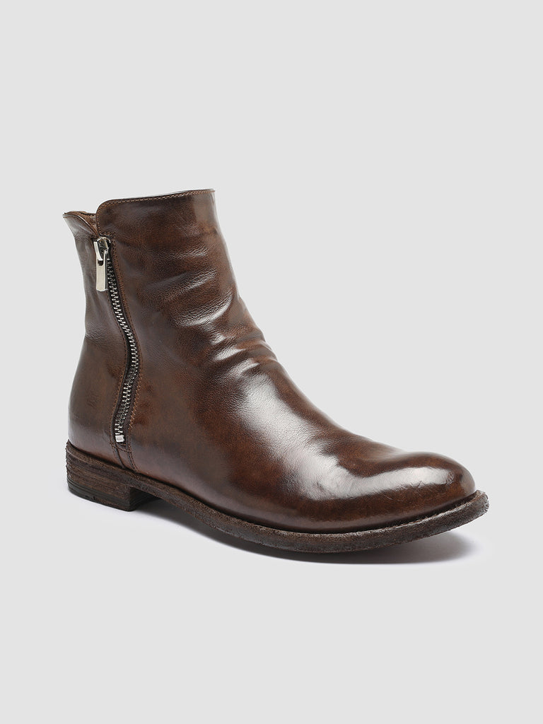 LEXIKON 097 - braune Lederstiefel