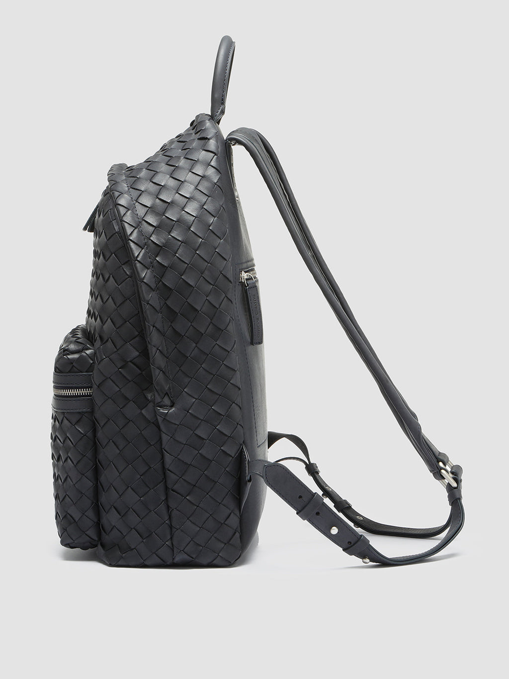 ARMOR 04 - Blauer Lederrucksack - image 5,side view