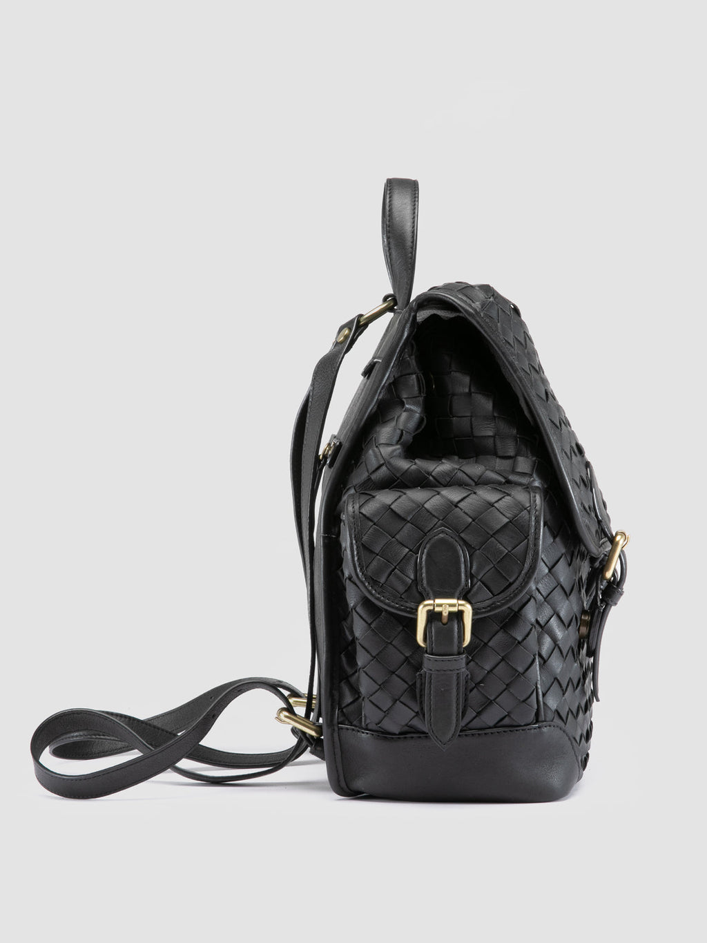 AURA 004 - Schwarzer Lederrucksack - image 3,side view
