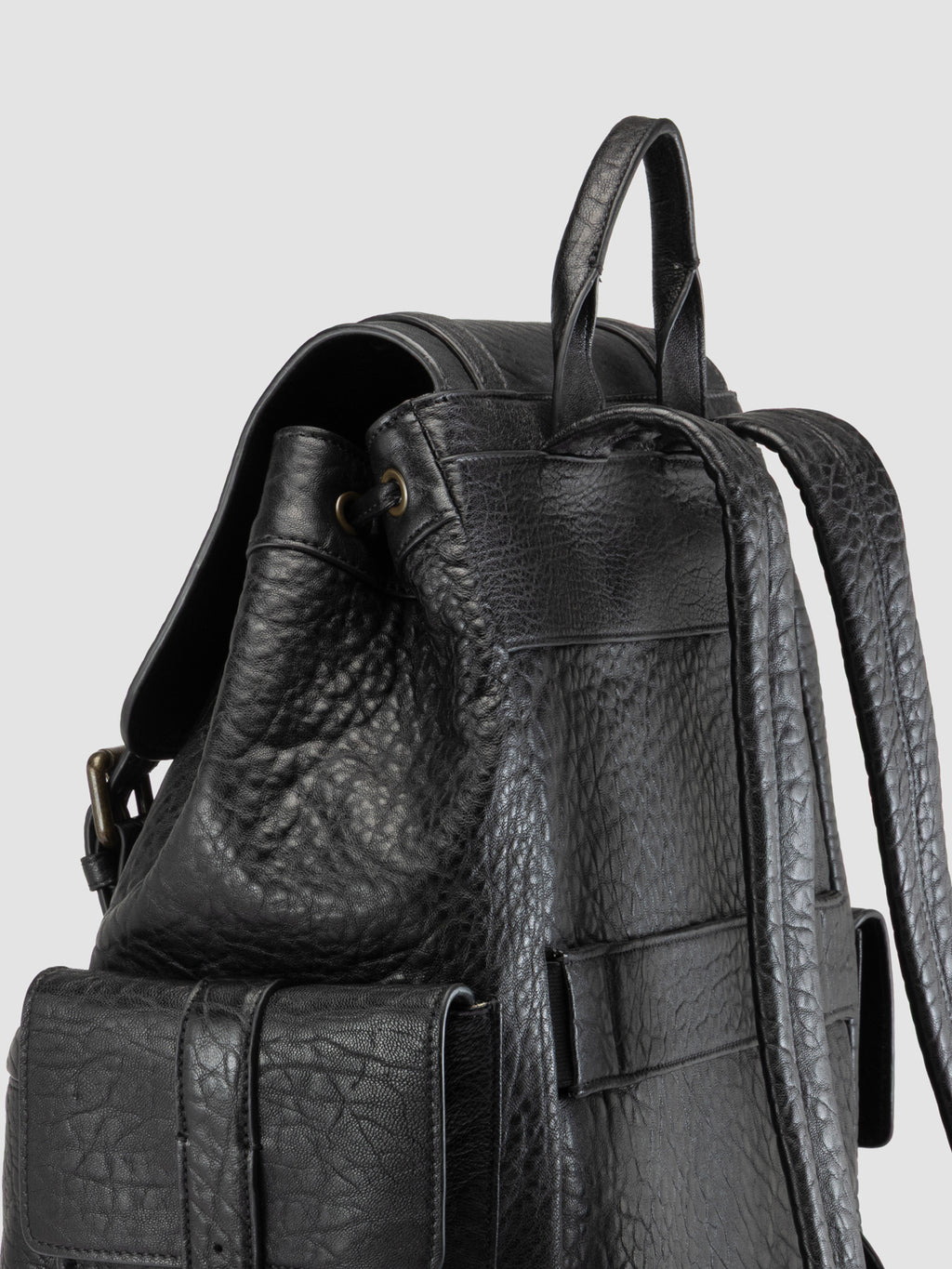 BOSTONIAN 003 - Black Leather Backpack - image 6,side view
