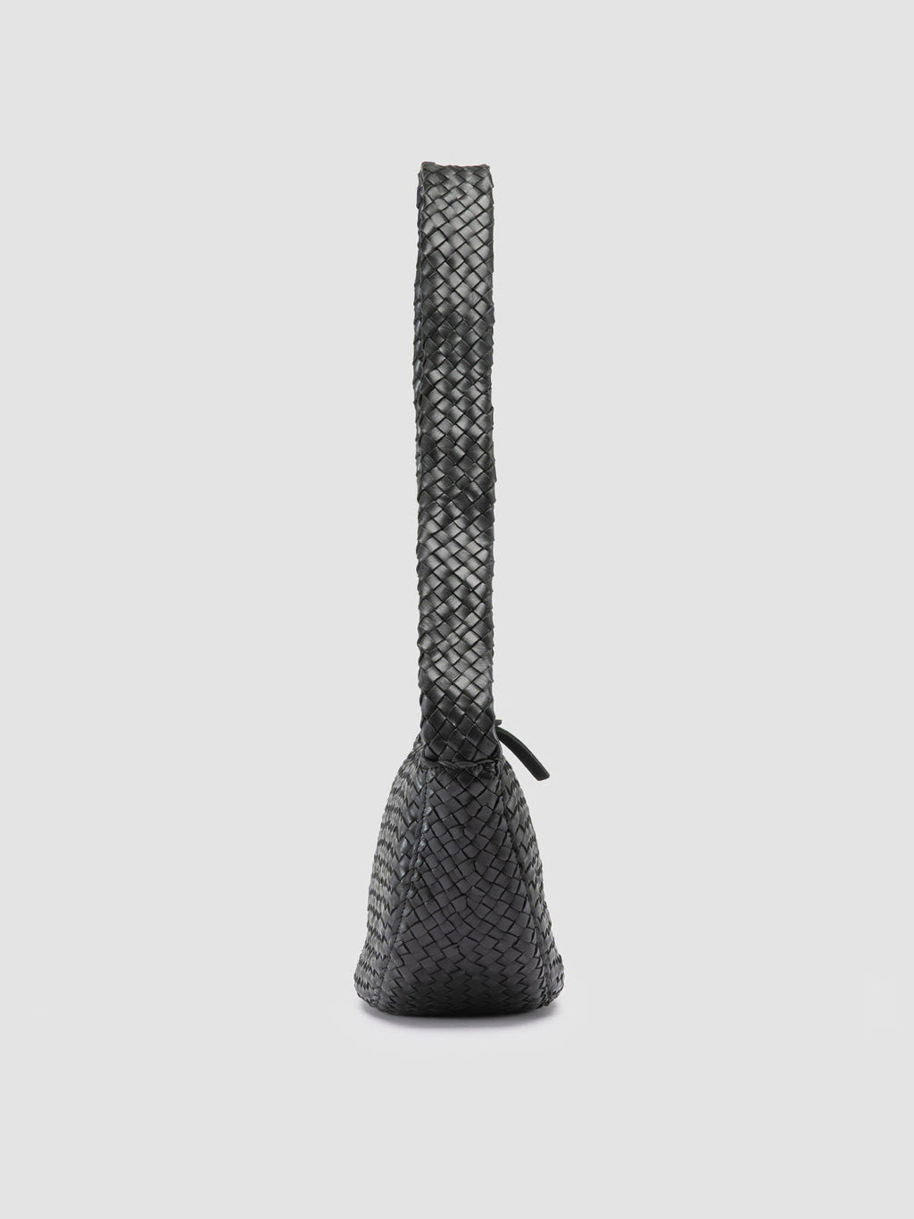 OC CLASS 068 - schwarze Umhängetasche aus Leder - image 3,side view