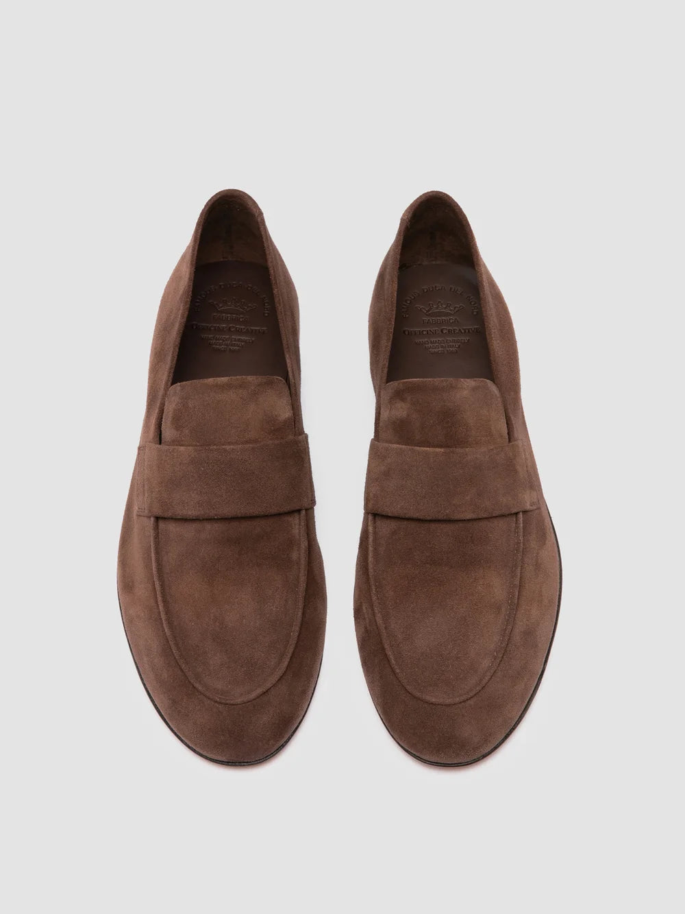 BLAIR 001 - Loafer aus braunem Wildleder - image 2,side view