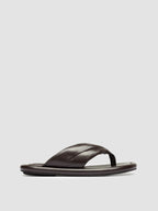 ESTENS 112 - Braune Zehenstegsandalen aus Leder