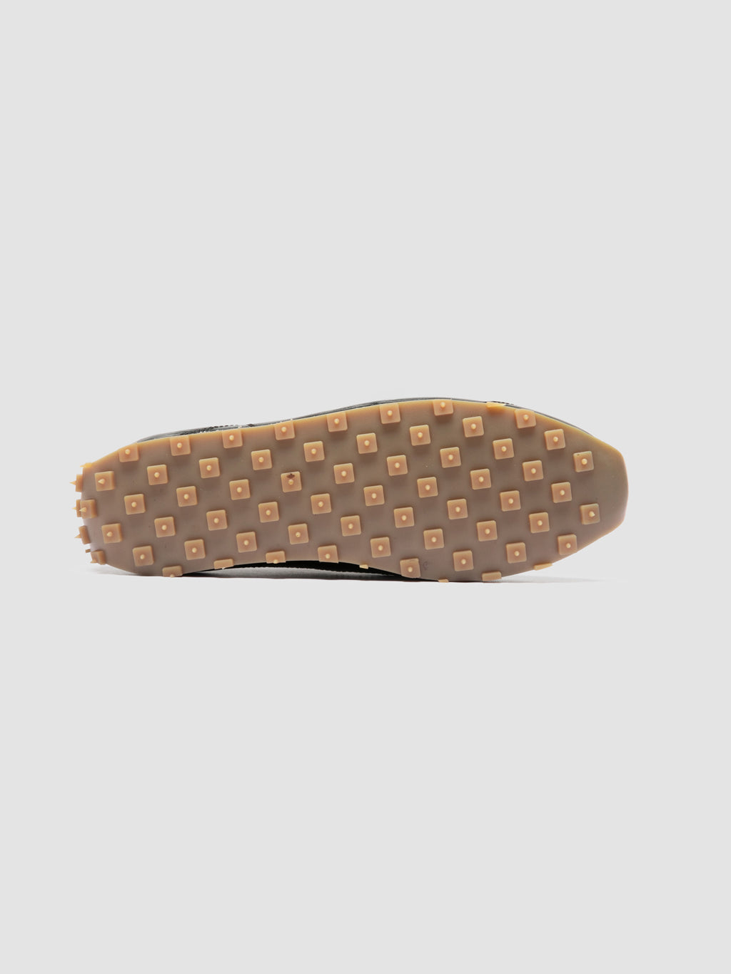 JARRED 102 W - Schwarze Low-Top-Sneaker aus Leder - image 5,side view