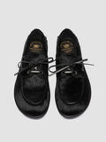 LOVE 101 - Schwarze Bootsschuhe aus Leder - thumb image 2,side view