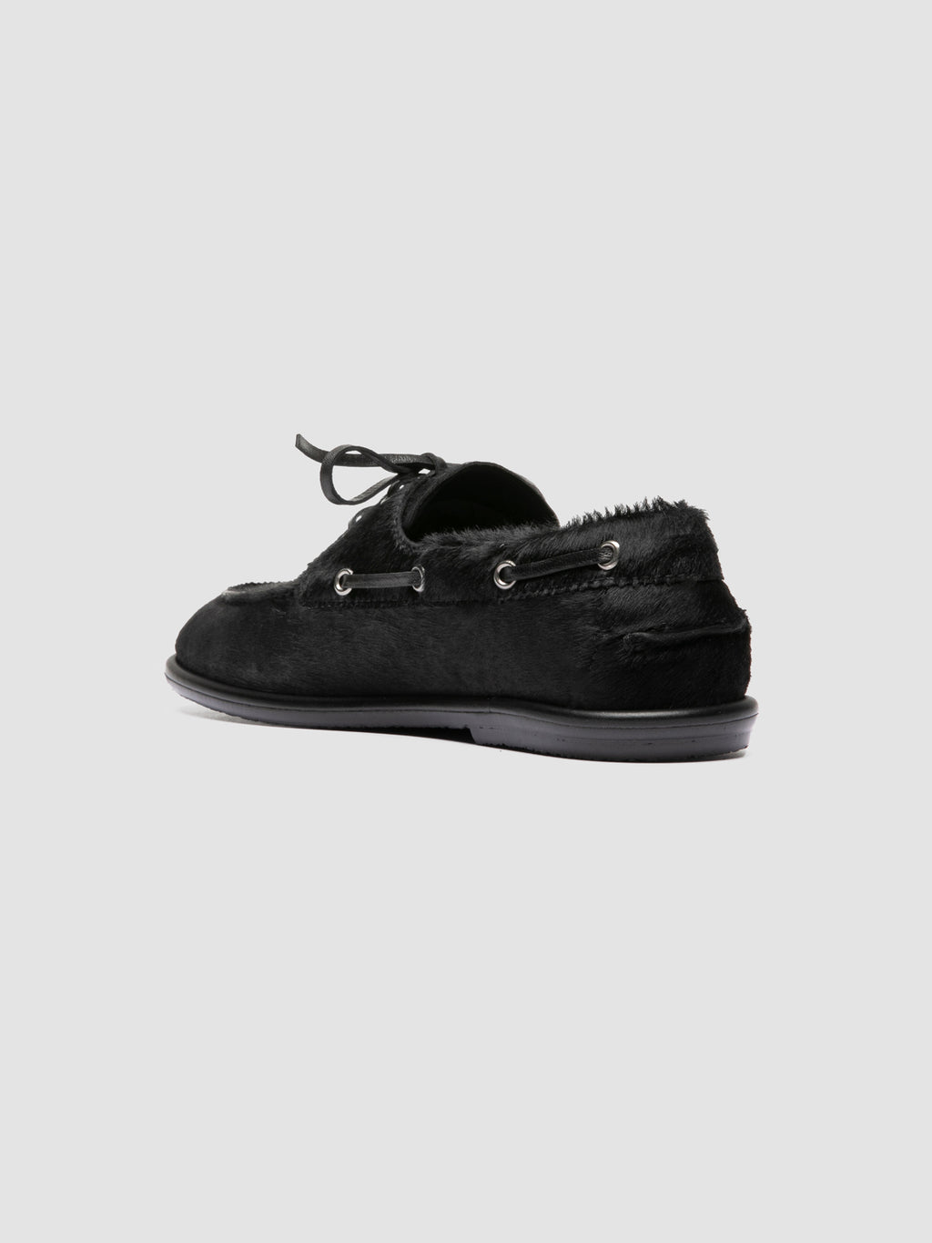LOVE 101 - Schwarze Bootsschuhe aus Leder - image 4,side view