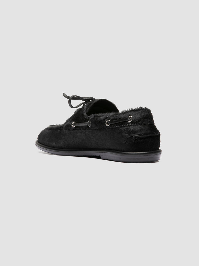 LOVE 101 - Black Leather Boat Shoes