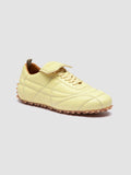 STRIKER 101 - Gelbe Low-Top-Sneaker aus Leder - thumb image 3,side view