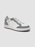 THE ANSWER 001 - Weiße Low-Top-Sneaker aus Leder und Wildleder