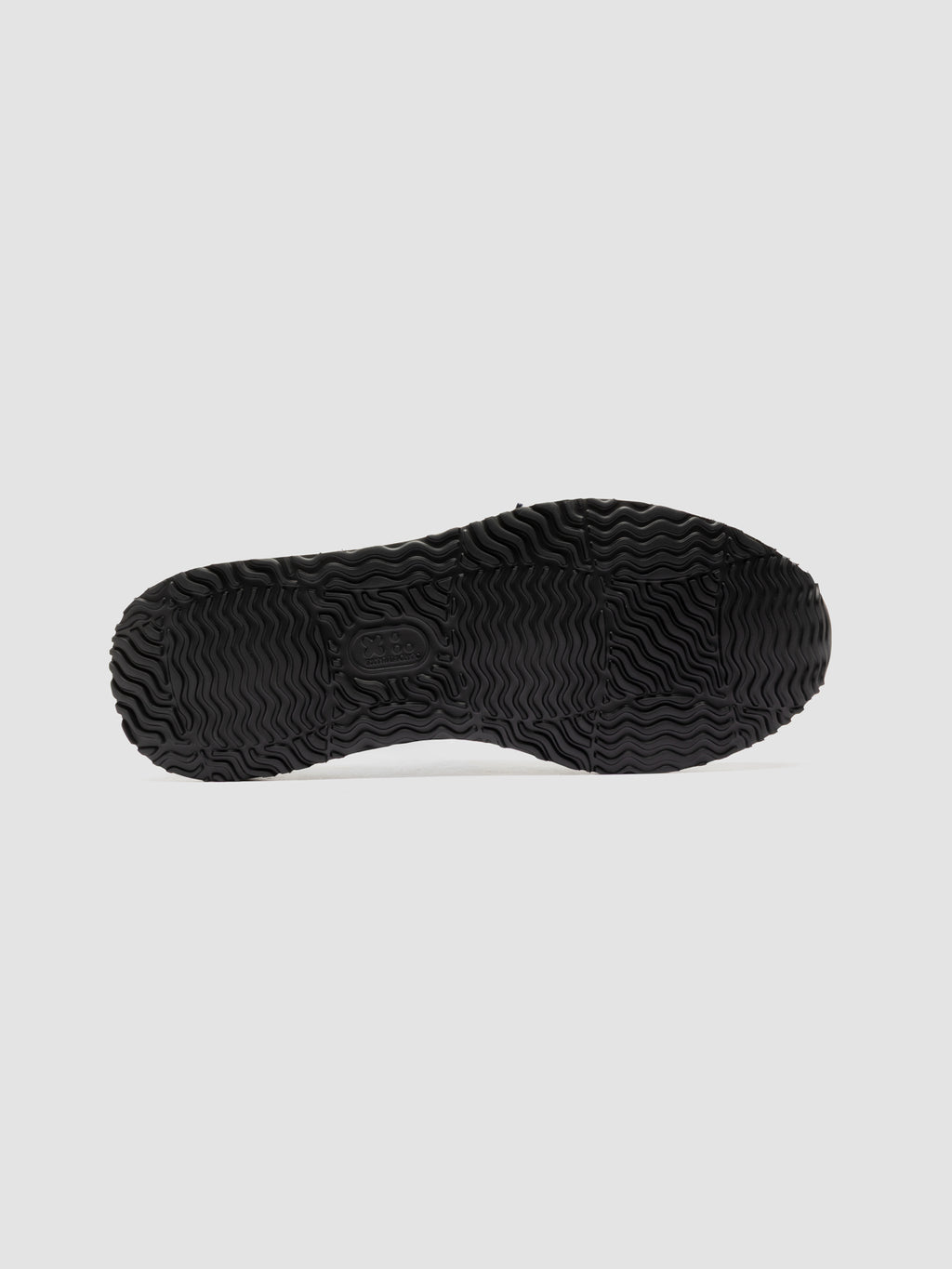 ENTIRE 001 - Marineblaue Sneakers aus Wildleder - image 5,side view
