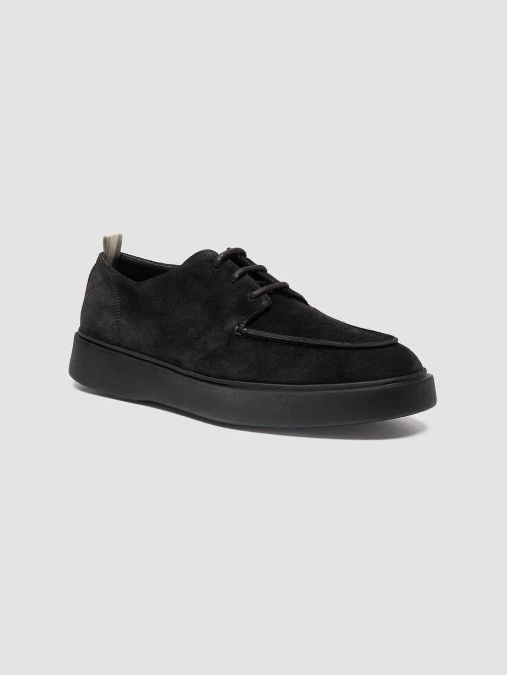 FRAME 019 - Schwarze Derby-Schuhe aus Wildleder - image 3,side view