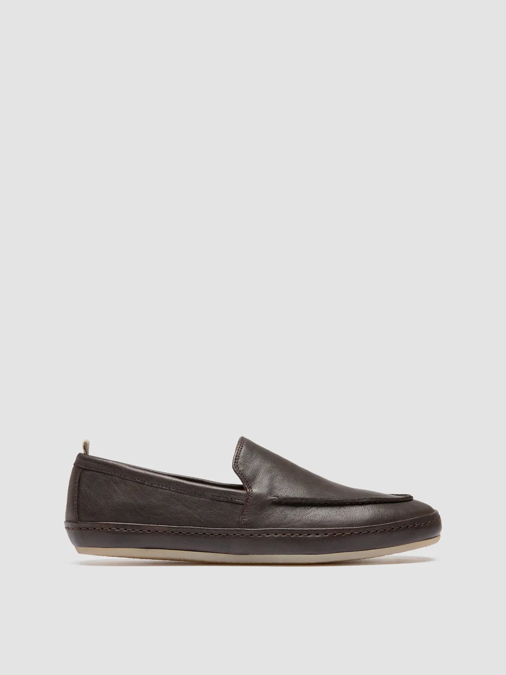 LINE 001 - Pennyloafer aus braunem Leder - image 1,side view