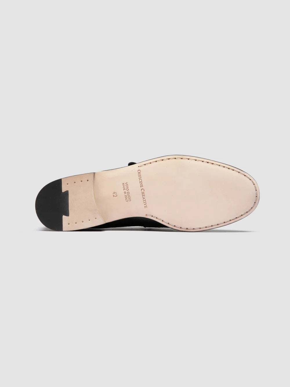 OLIVER 011 - Penny-Loafer aus schwarzem Leder - image 5,side view