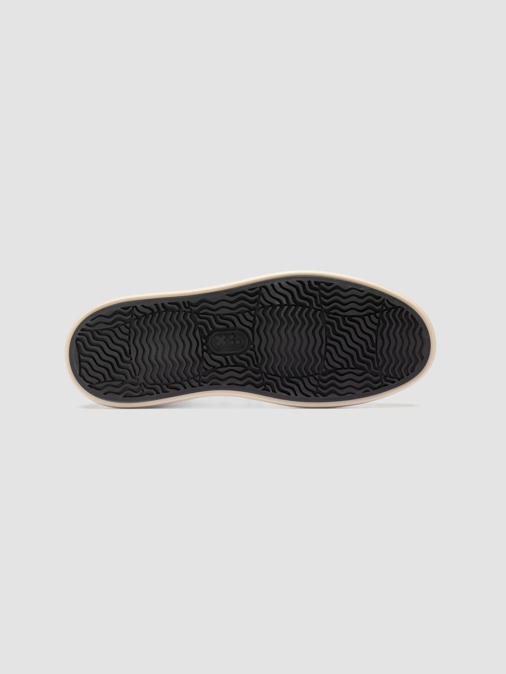 REMASTER 002 - Braune High-Top-Sneakers aus Wildleder - image 5,side view