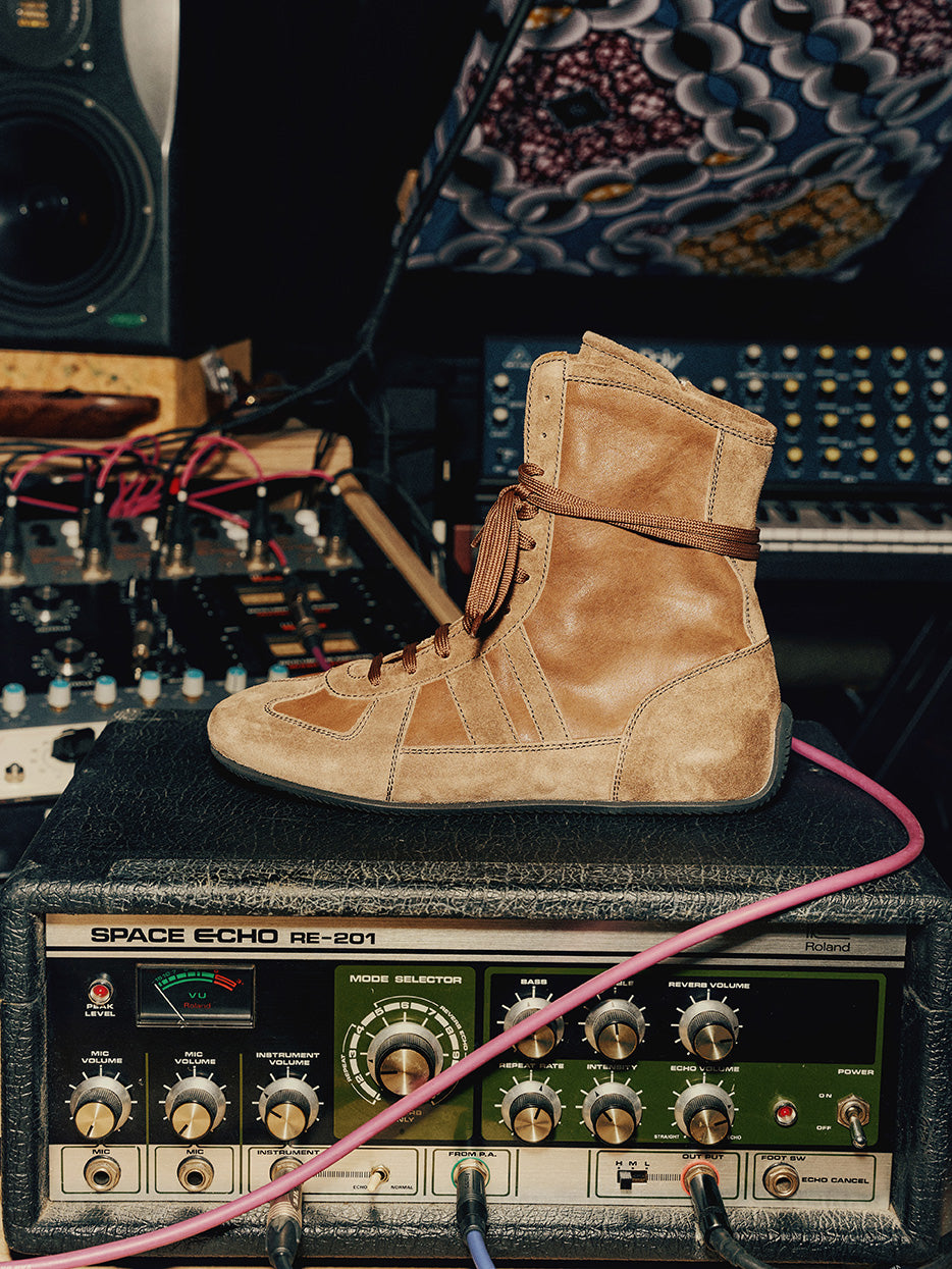 womens-sneakers