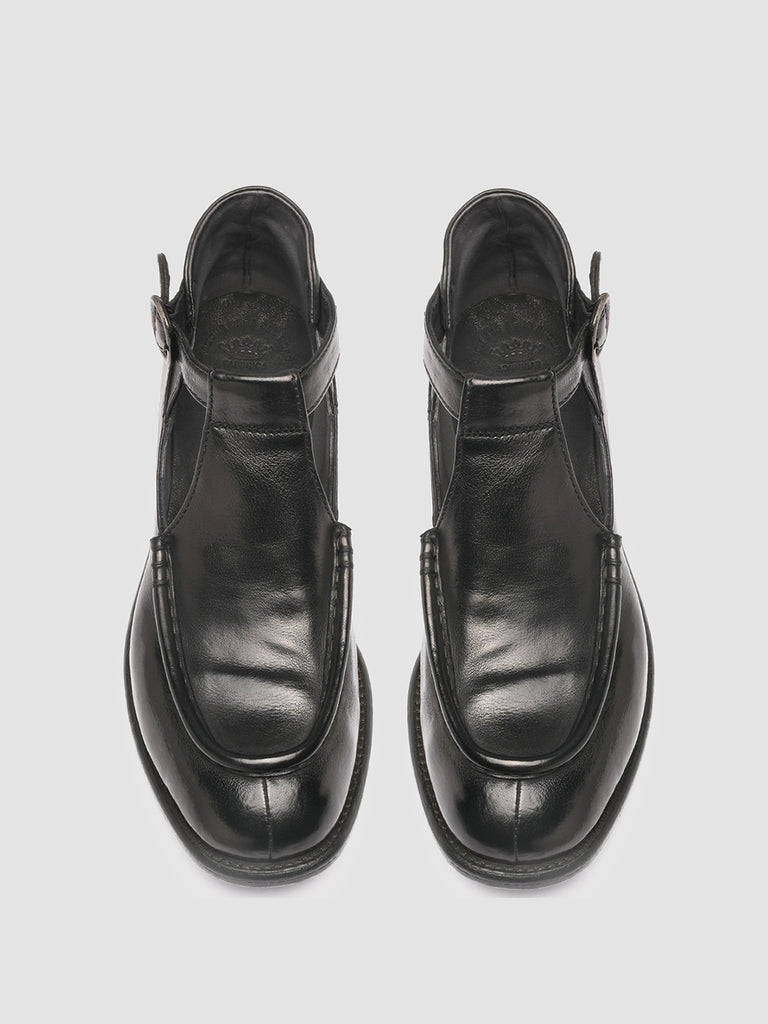 CALIXTE 032 - Black Leather Cut-Out Loafers