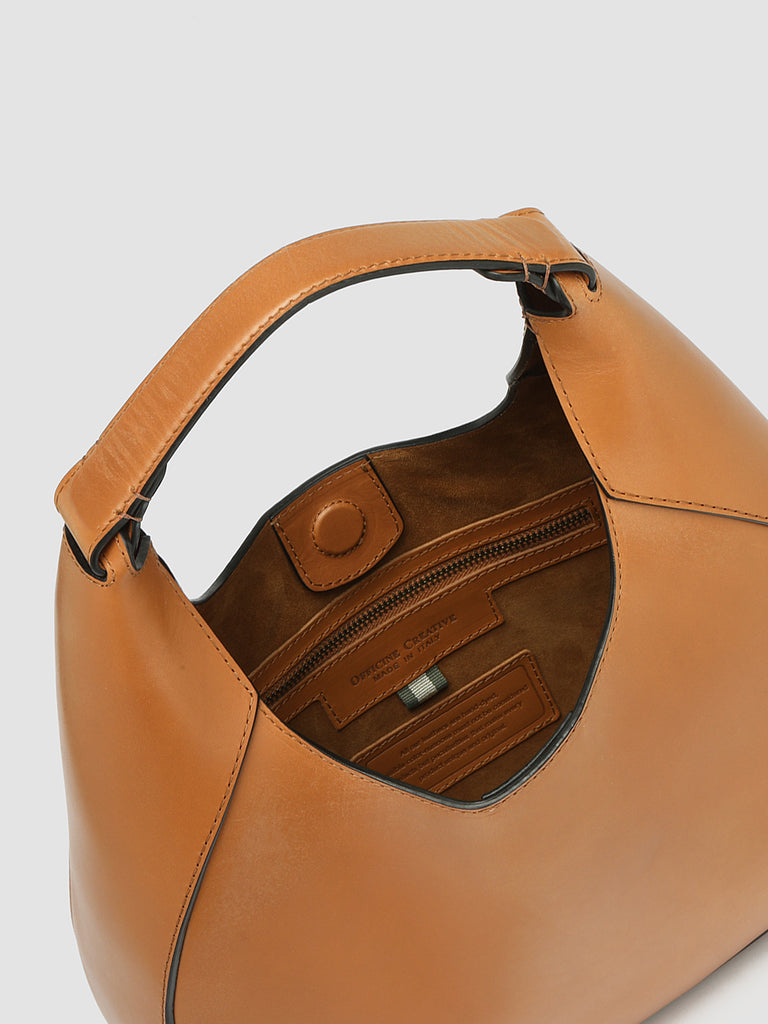 Made In Italy Leather Saddle Crossbody, The Leather Shop
